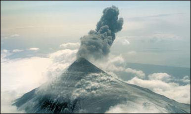 20120529-Volcano eruption Shishaldin_Volcano_eruption_1999.jpg